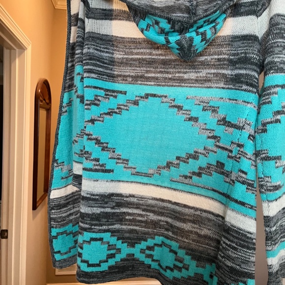 Torquise and grey hooded sweater - Picture 2 of 2
